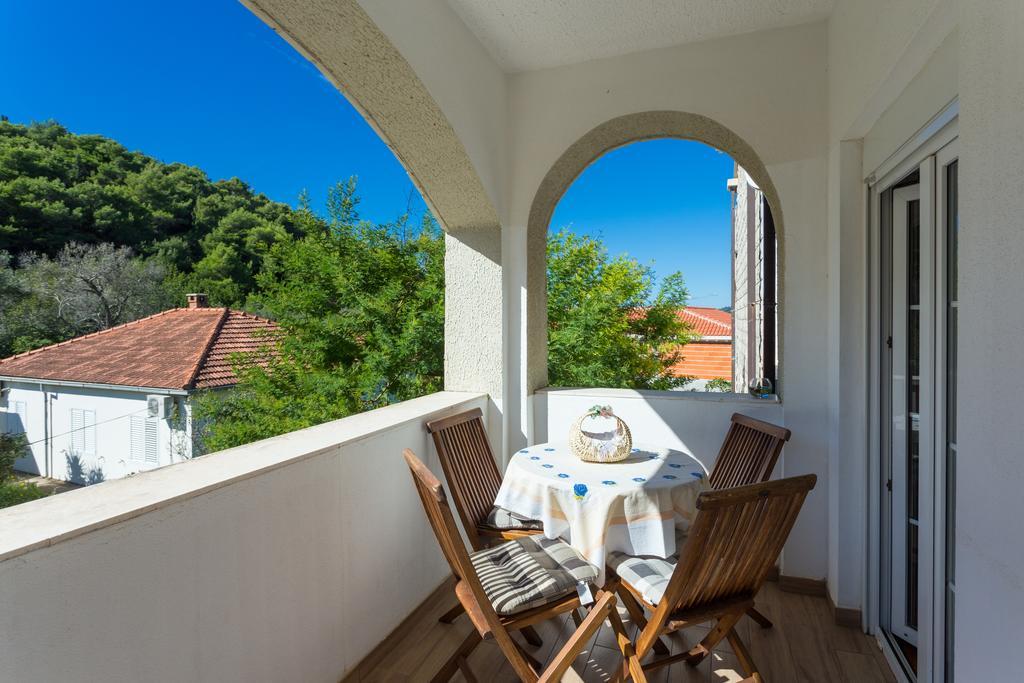 Villa Mirjana Lopud Bilik gambar